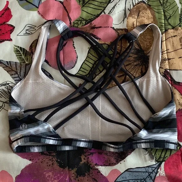 Lululemon Free To Be Wild Bra - Picture 3 of 6